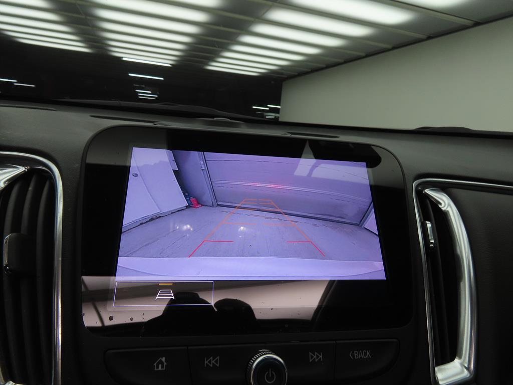 Chevrolet Malibu 2022 Blanco - Importación desde Corea - HF Imports Iquique - Foto 16