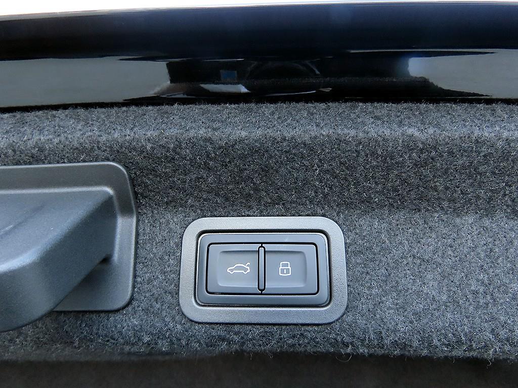 Audi A6 2025 Negro - Importación desde Corea - HF Imports Iquique - Foto 17