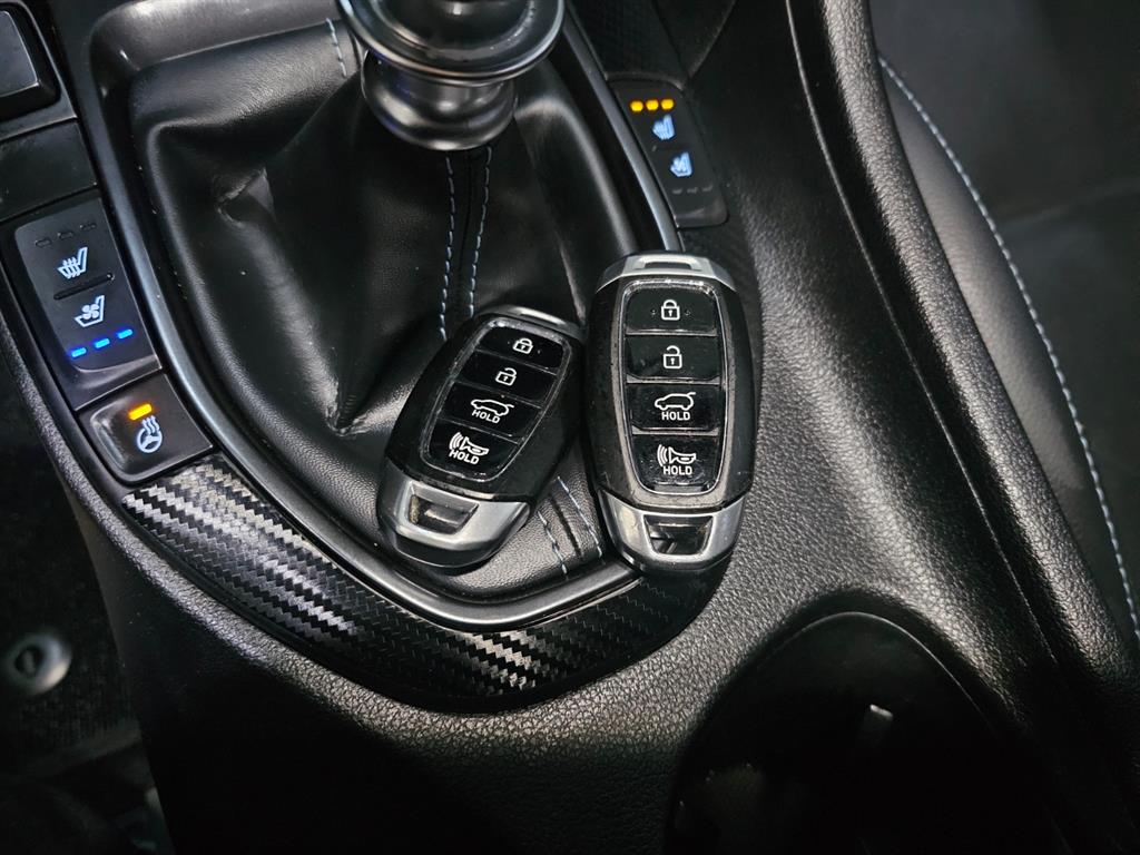 HYUNDAI Veloster 2019 Blanco - Importación desde Corea - HF Imports Iquique - Foto 16