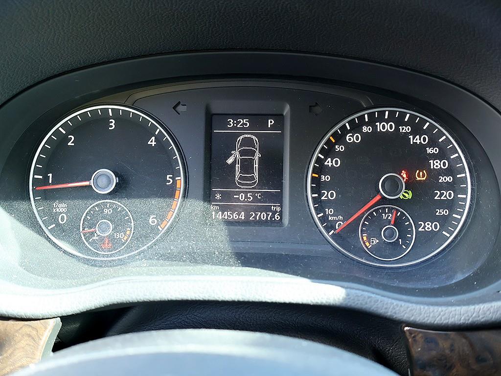 Volkswagen Passat - Vista 11