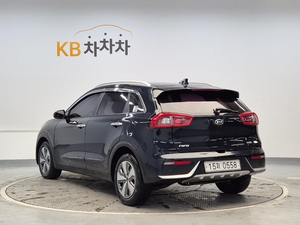 KIA Niro - Vista 2