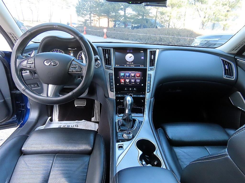 Infiniti Q - Vista 7