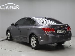 Chevrolet Cruise - Vista 6