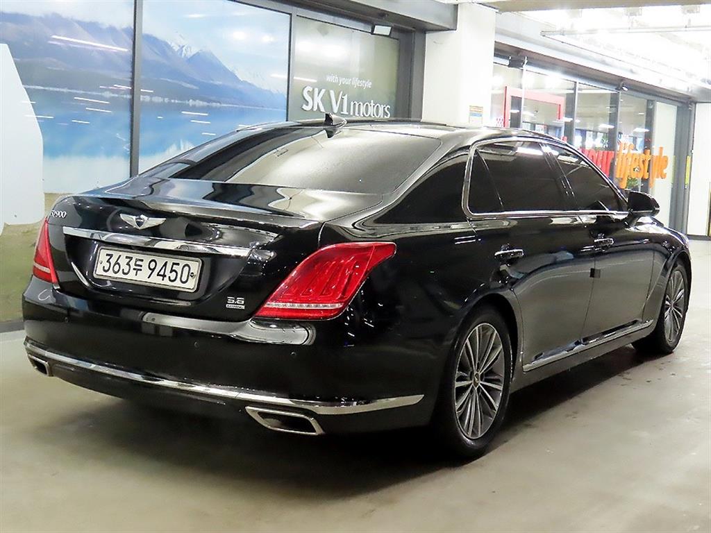 Genesis EQ900 - Vista 5