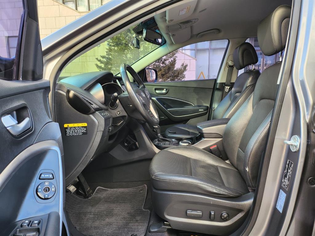 HYUNDAI Santa Fe - Vista 7