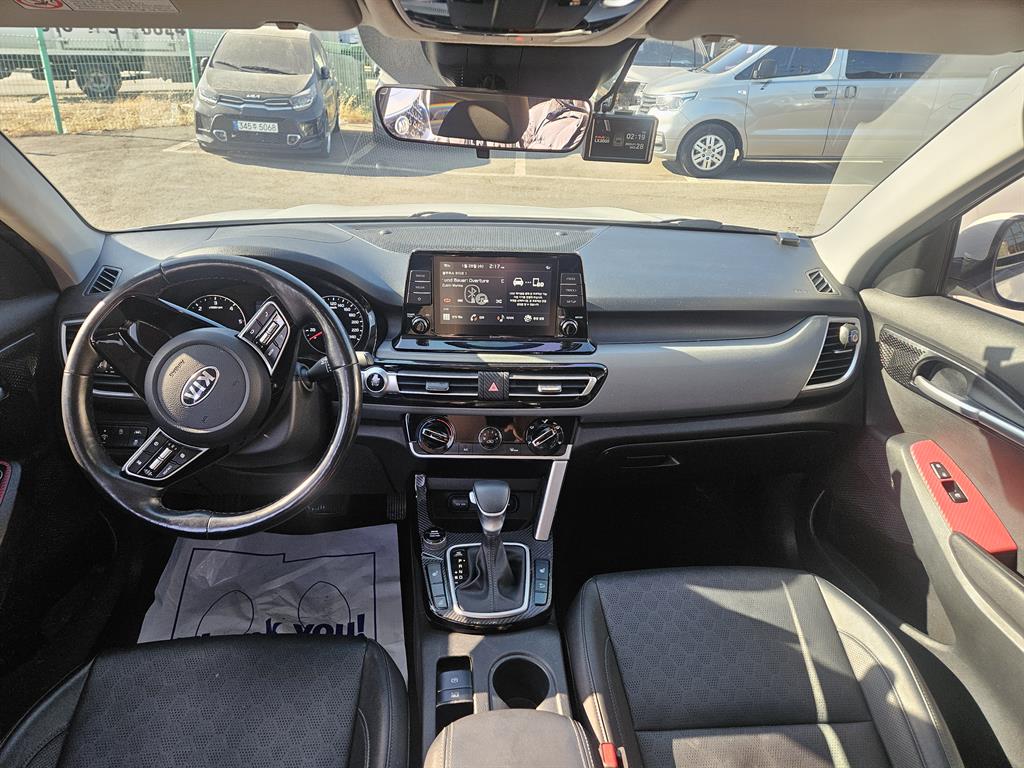 KIA Seltos - Vista 5