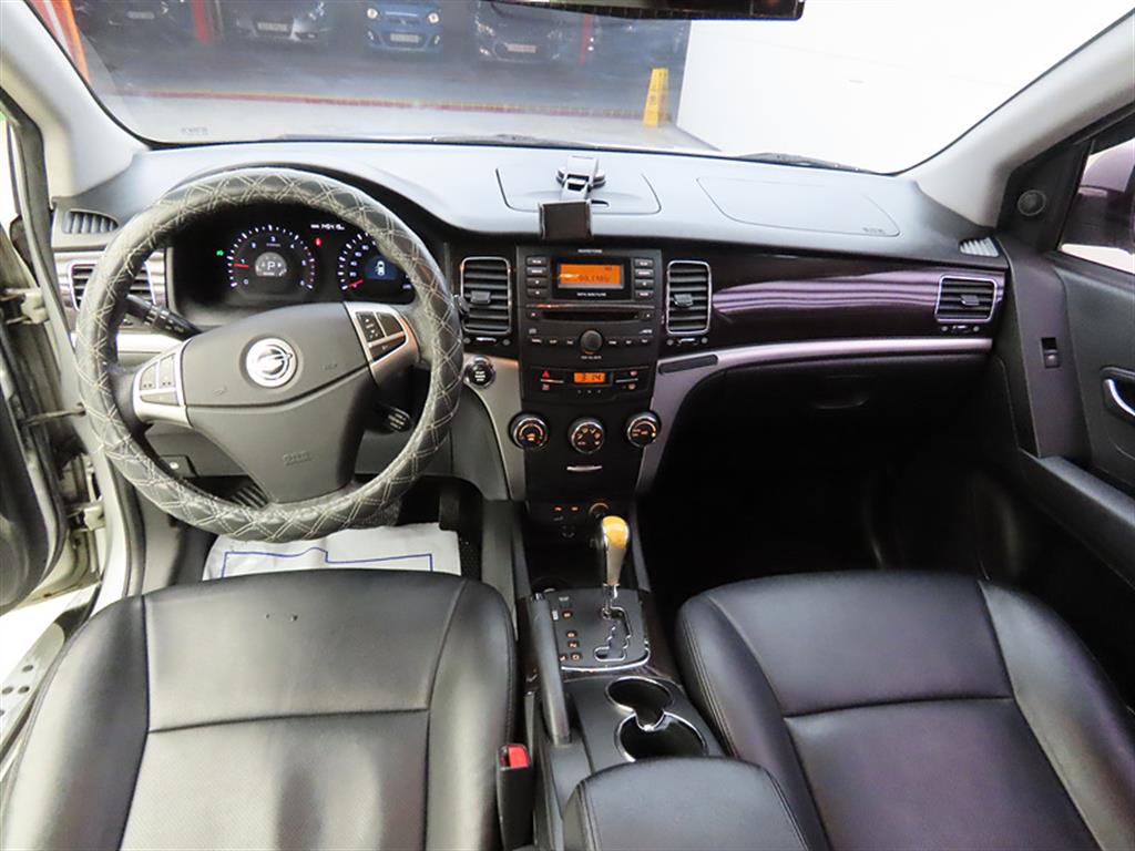 Ssangyong Korando - Vista 7