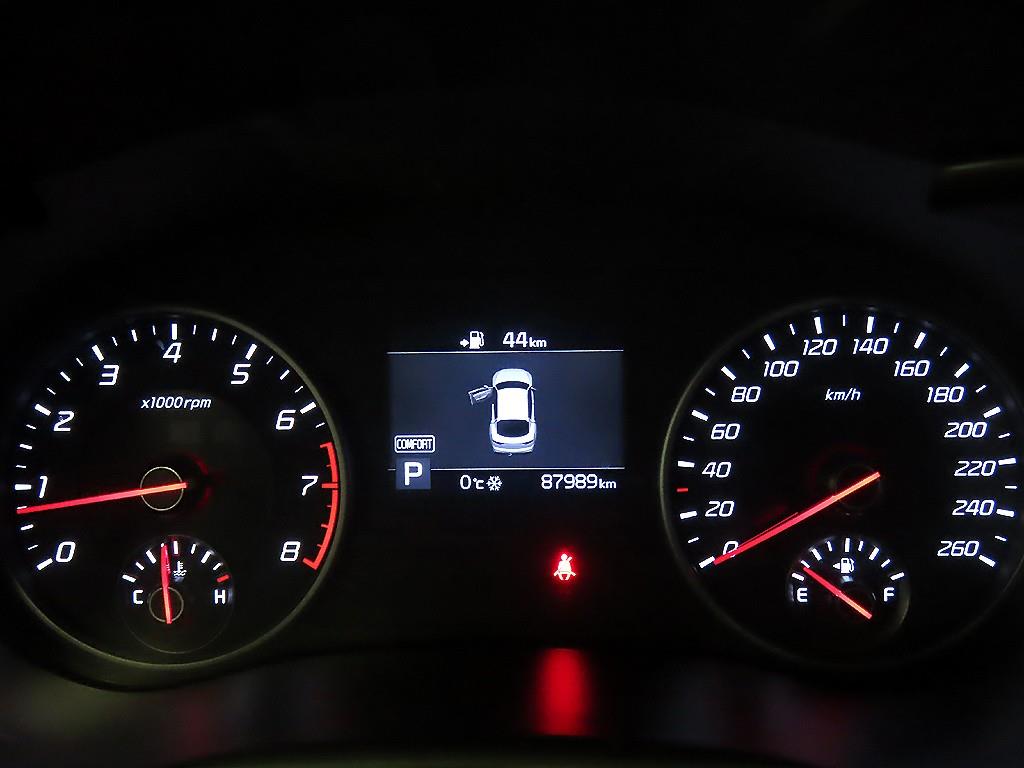 KIA Stinger - Vista 9