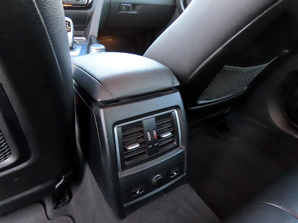 BMW 3 series 2017 Gris - Importación desde Corea - HF Imports Iquique - Foto 17