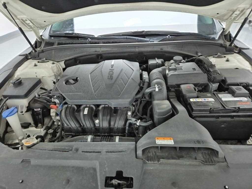 HYUNDAI Grandeur - Vista 5