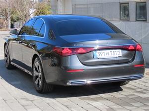 Mercedes Benz E class - Vista 8