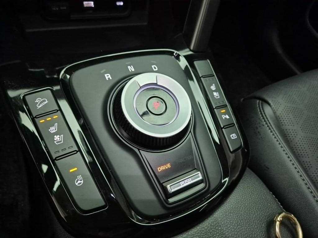 KIA Seltos - Vista 8