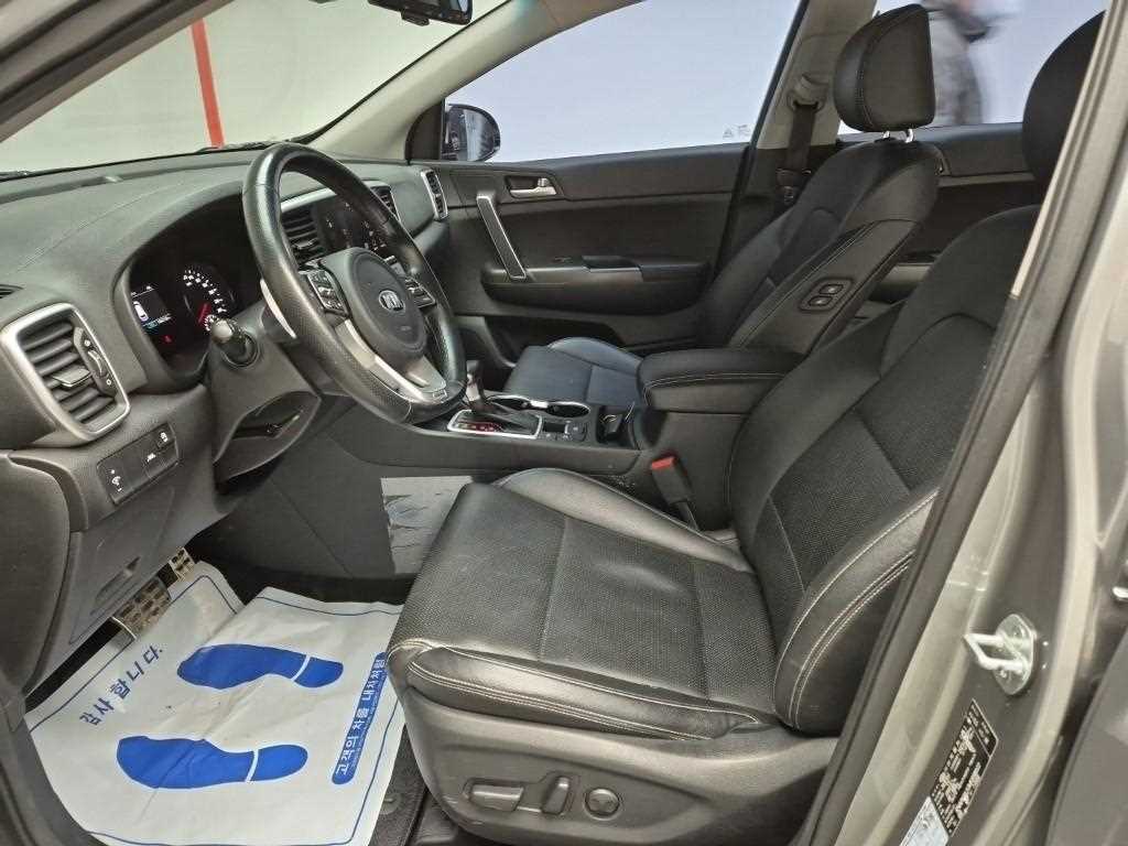 KIA Sportage - Vista 11