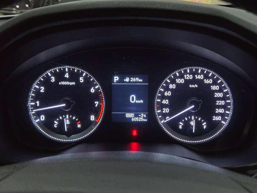 HYUNDAI Grandeur - Vista 10