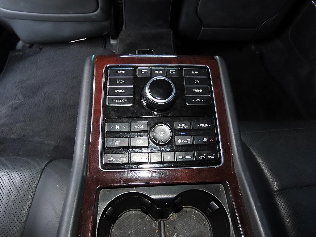 HYUNDAI Equus 2014 Negro - Importación desde Corea - HF Imports Iquique - Foto 16