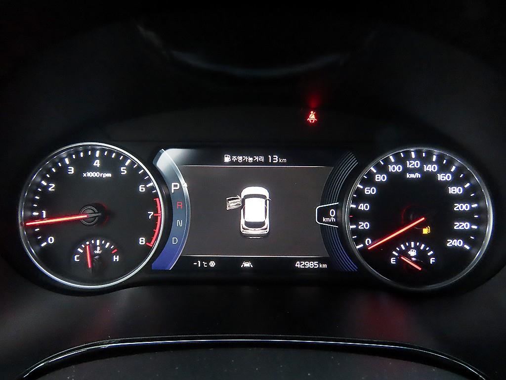 KIA Seltos - Vista 9