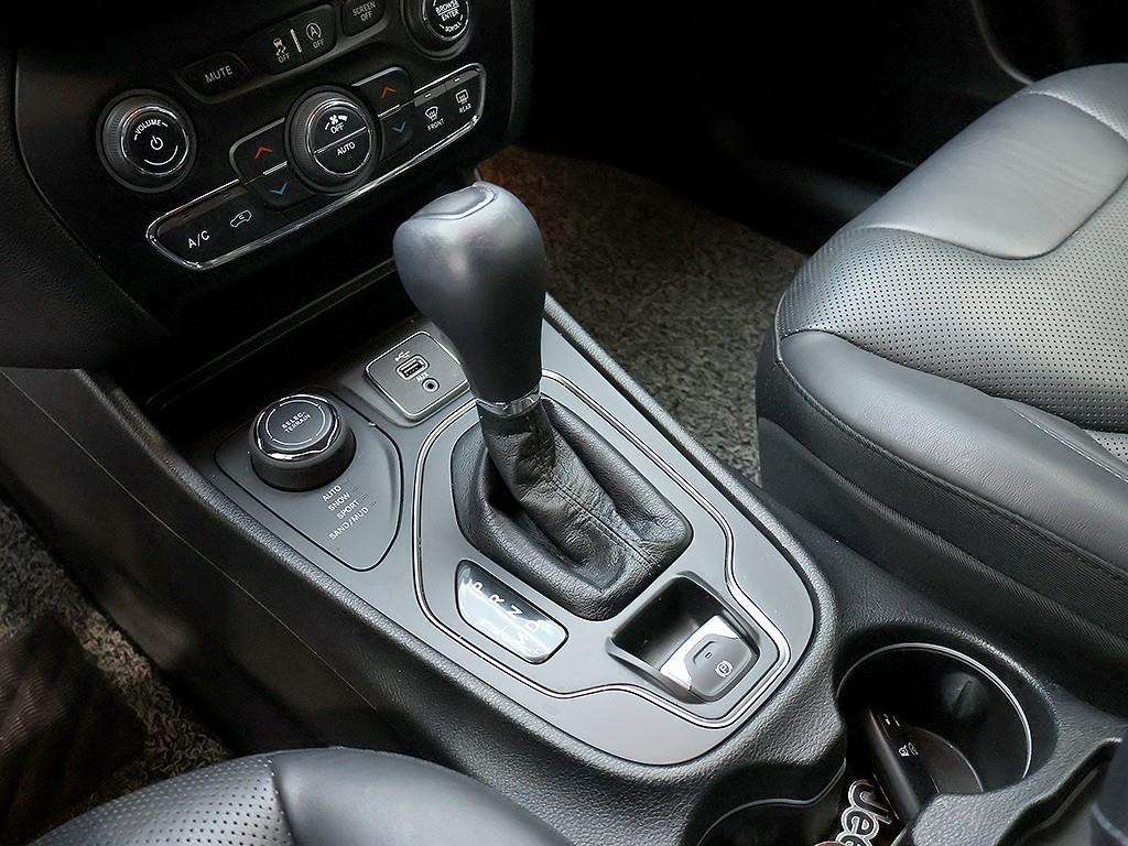 Jeep Cherokee 2019 Blanco - Importación desde Corea - HF Imports Iquique - Foto 10