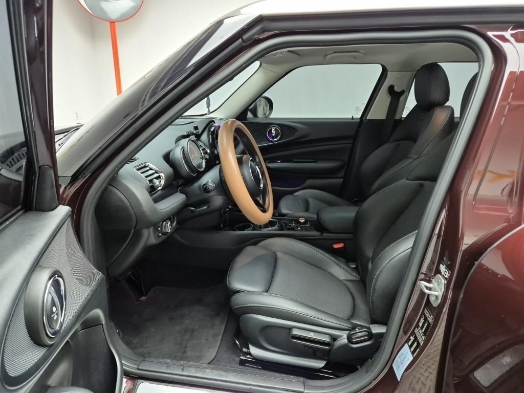 Mini Clubman - Vista 11