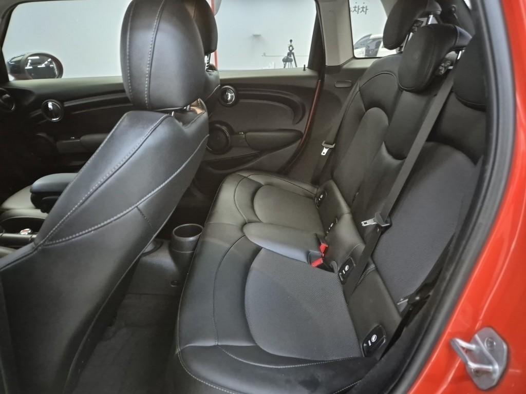 Mini Cooper - Vista 12