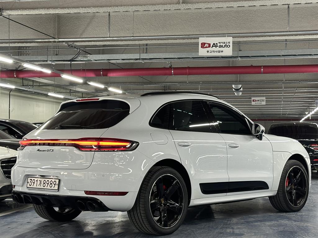 Porsche Macan - Vista 4