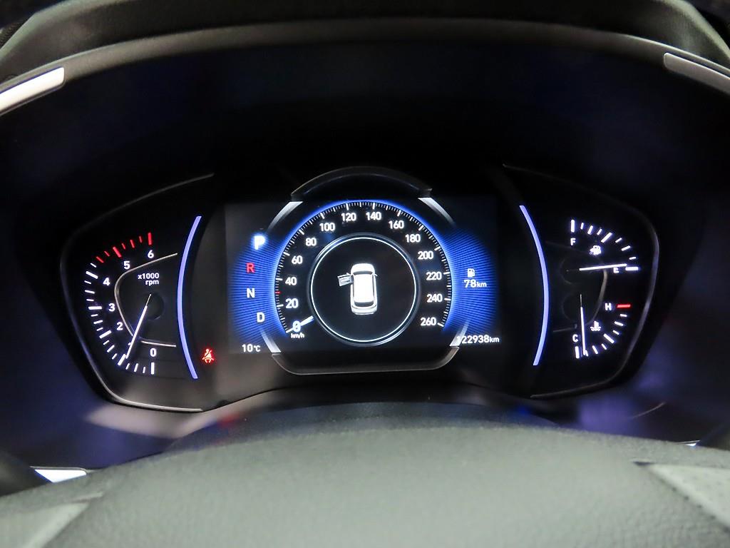 HYUNDAI Santa Fe - Vista 5