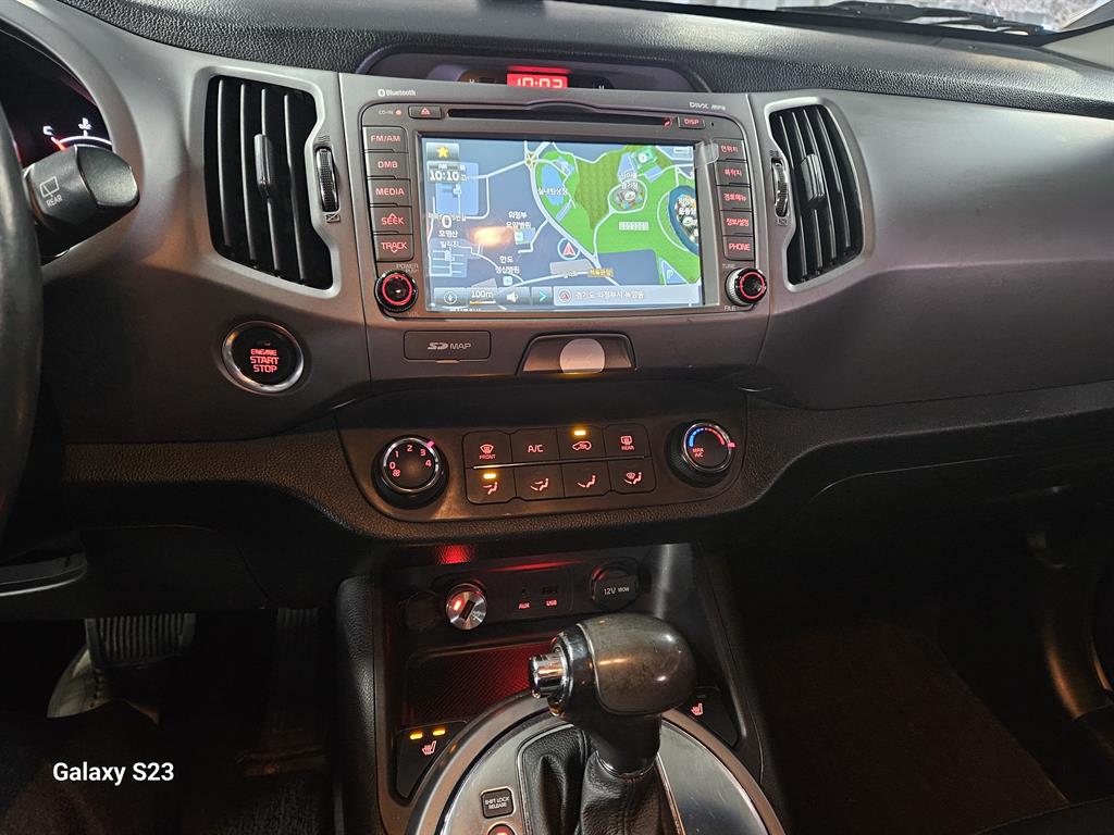 KIA Sportage 2015 Plateado - Importación desde Corea - HF Imports Iquique - Foto 14