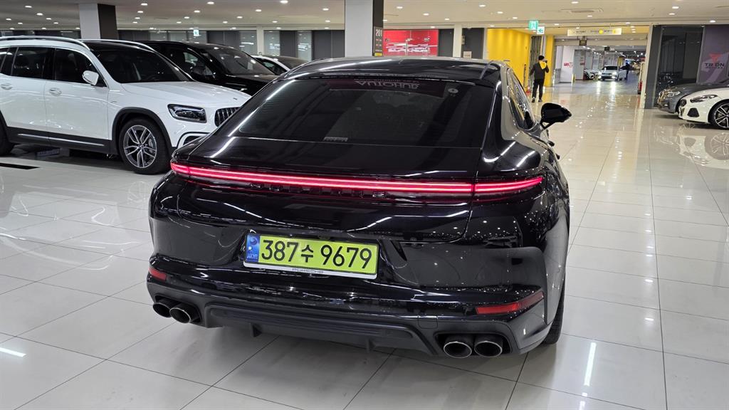 Porsche Panamera 2025 Negro - Importación desde Corea - HF Imports Iquique - Foto 15