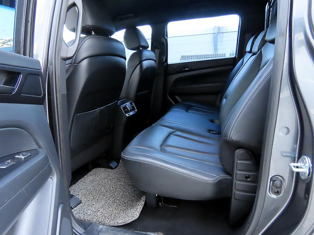 Ssangyong Rexton - Vista 6