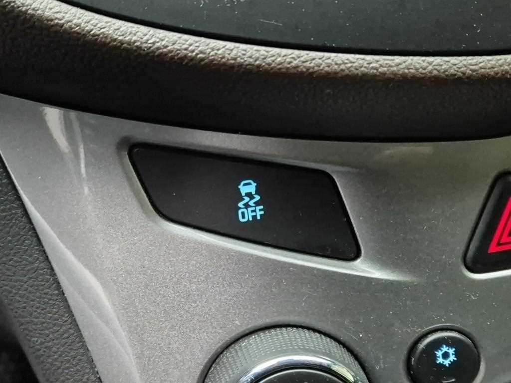 Chevrolet Trax 2015 Blanco - Importación desde Corea - HF Imports Iquique - Foto 18