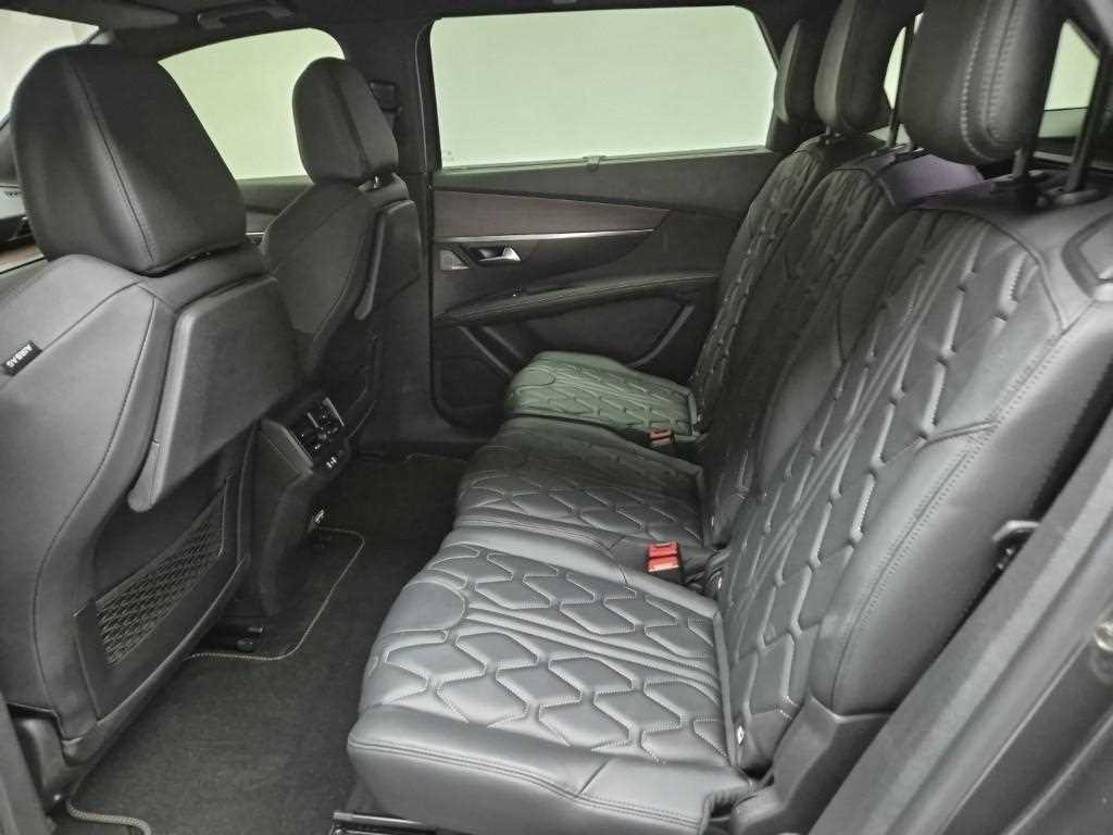 Peugeot 5008 - Vista 12