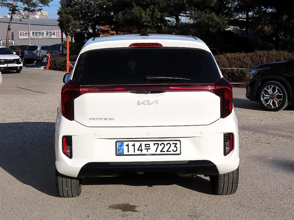 KIA Morning - Vista 4