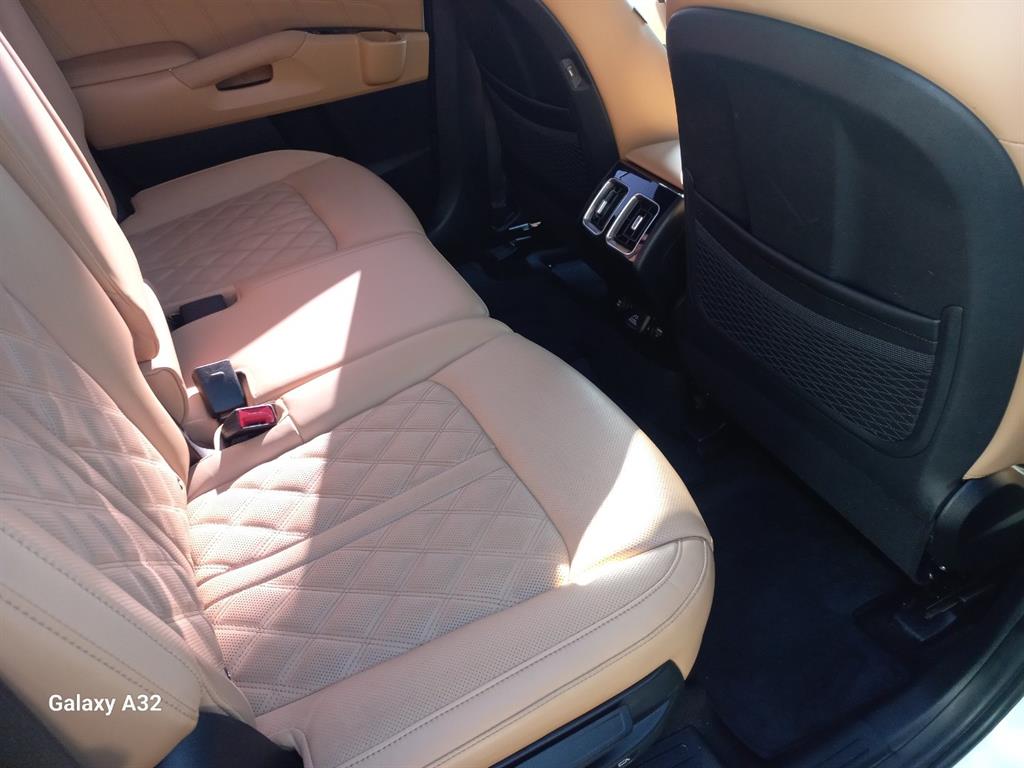 KIA Sorento - Vista 9