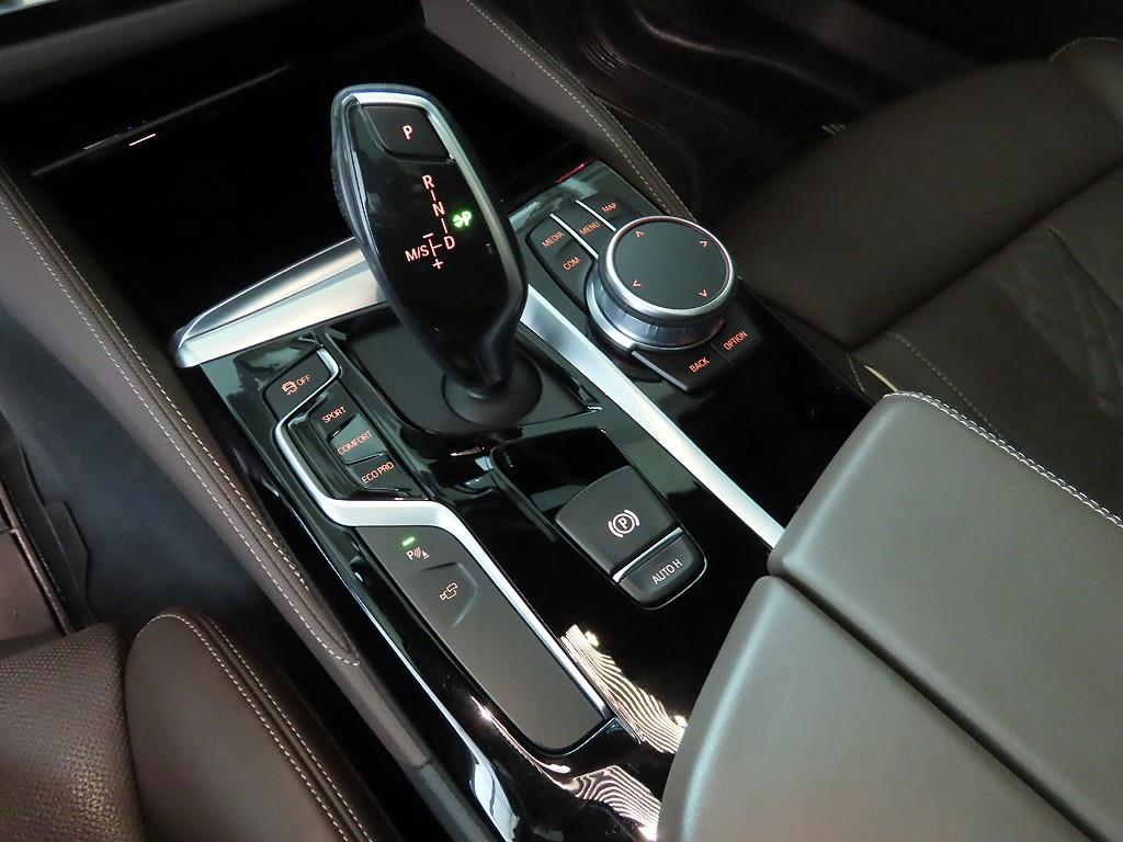 BMW 5 Series - Vista 11