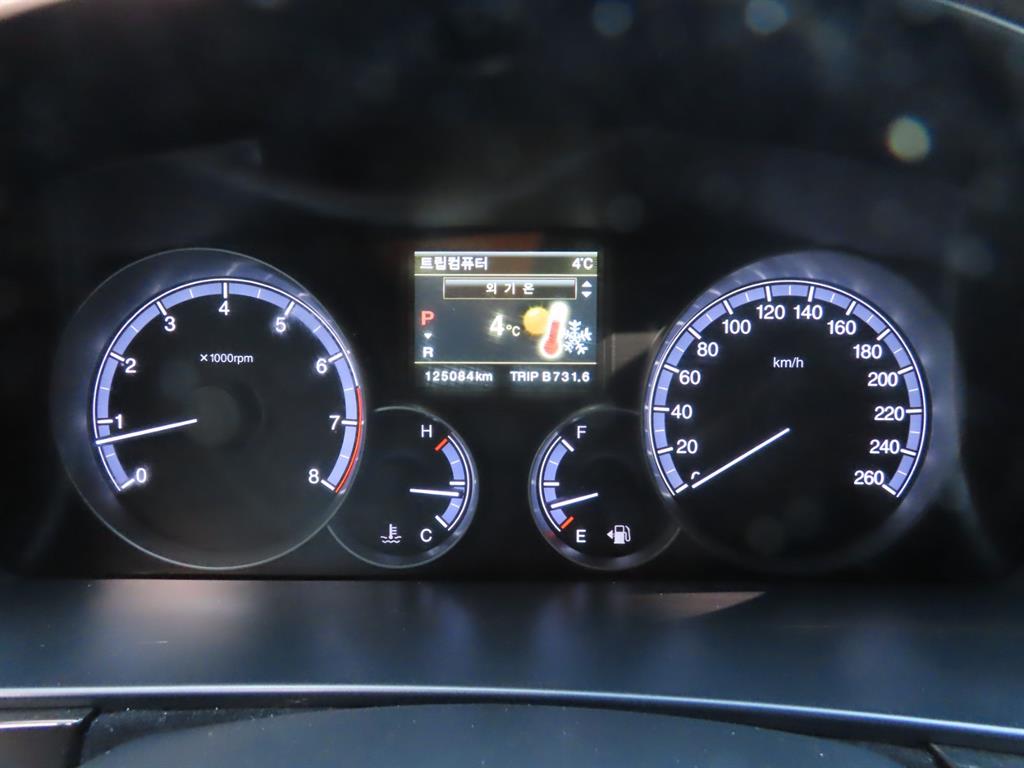 Ssangyong Chairman 2017 Negro - Importación desde Corea - HF Imports Iquique - Foto 10