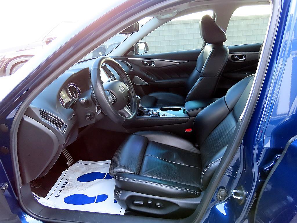 Infiniti Q - Vista 5