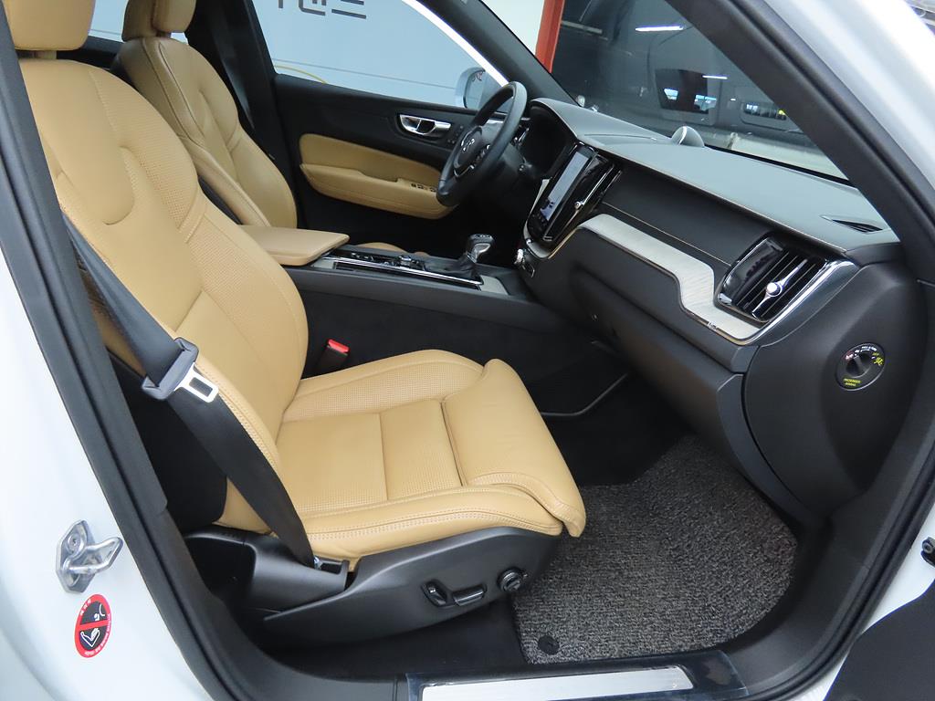 Volvo XC60 - Vista 7