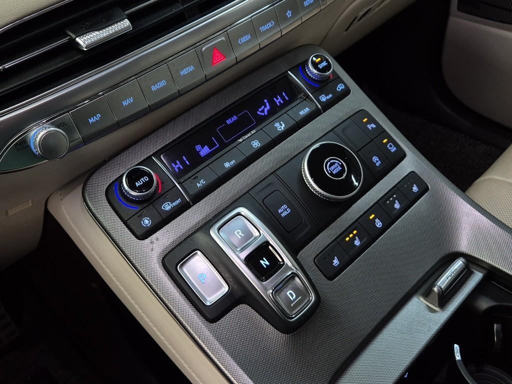 HYUNDAI Palisade - Vista 10