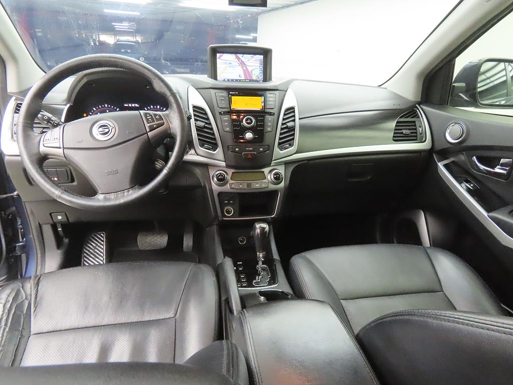 Ssangyong Korando - Vista 7