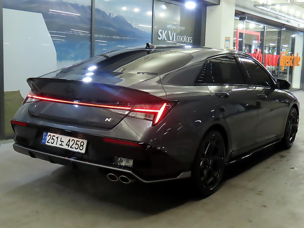 HYUNDAI Avante - Vista 4