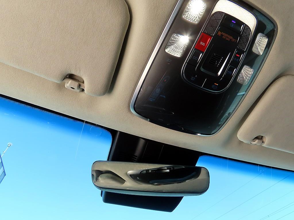 Genesis GV70 2024 Blanco - Importación desde Corea - HF Imports Iquique - Foto 15