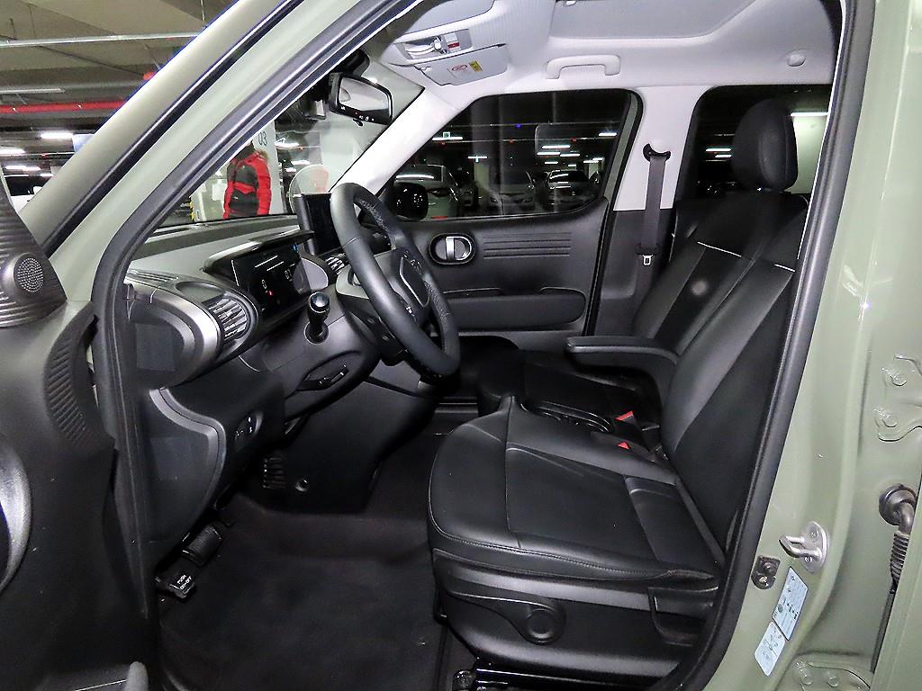 HYUNDAI Casper - Vista 6