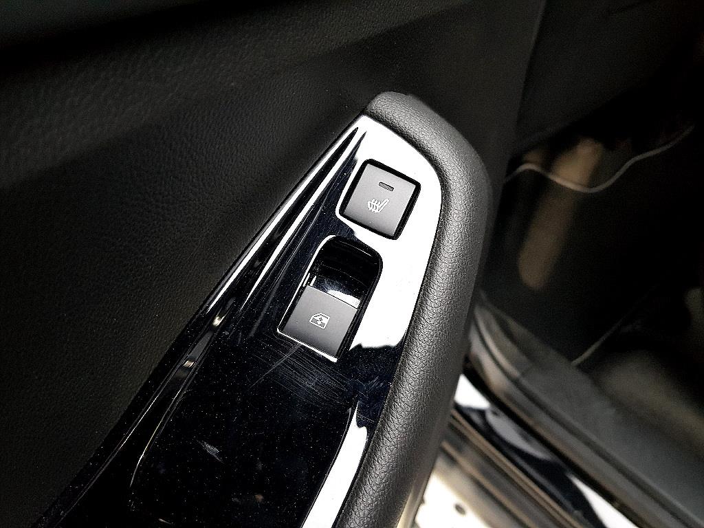 Chevrolet Orlando 2018 Negro - Importación desde Corea - HF Imports Iquique - Foto 13