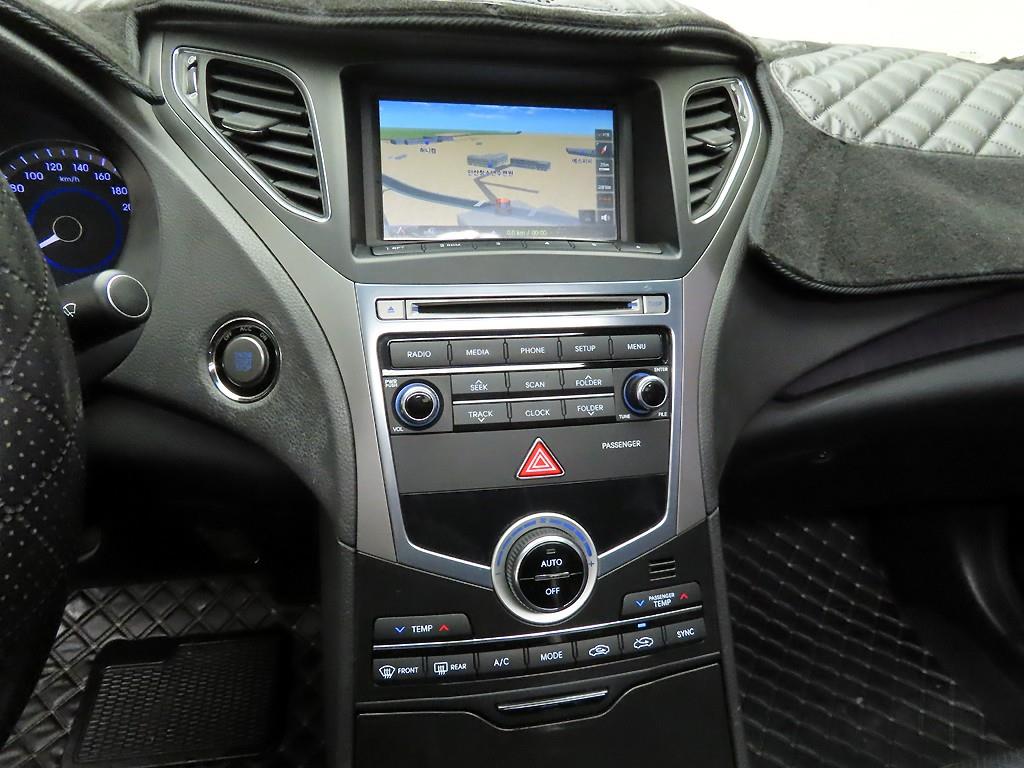 HYUNDAI Grandeur - Vista 12