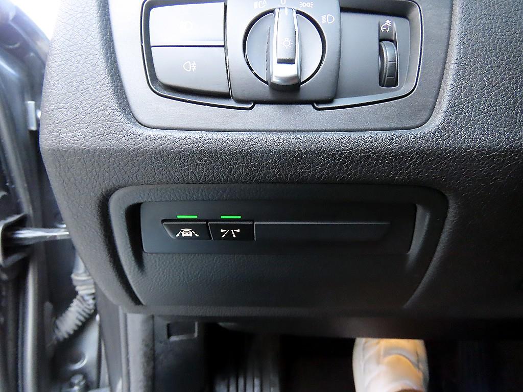 BMW 3 series 2017 Gris - Importación desde Corea - HF Imports Iquique - Foto 13