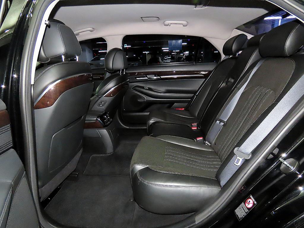 Genesis EQ900 - Vista 7