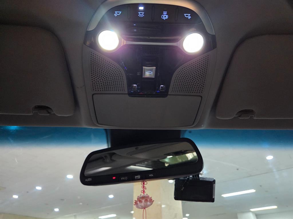 HYUNDAI Grandeur 2017 Plateado - Importación desde Corea - HF Imports Iquique - Foto 16