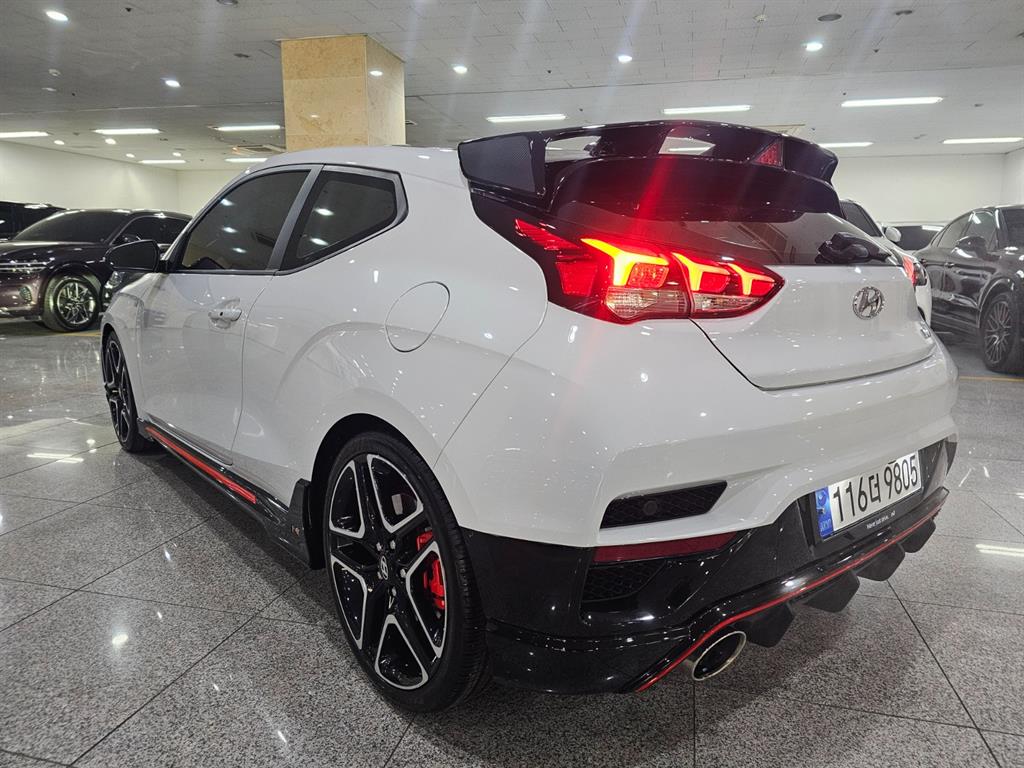 HYUNDAI Veloster - Vista 6