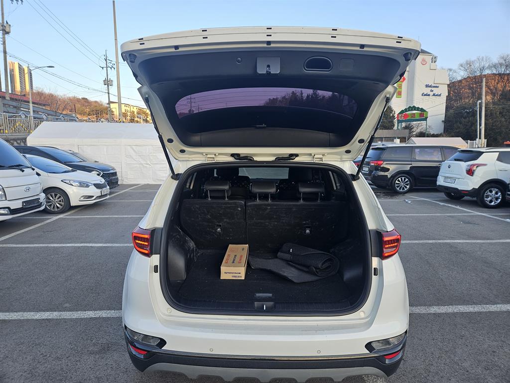 KIA Sportage 2019 Blanco - Importación desde Corea - HF Imports Iquique - Foto 16