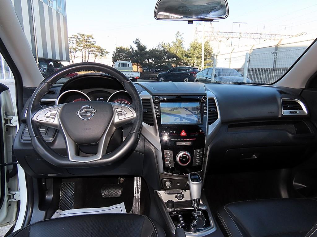 Ssangyong Tivoli - Vista 7