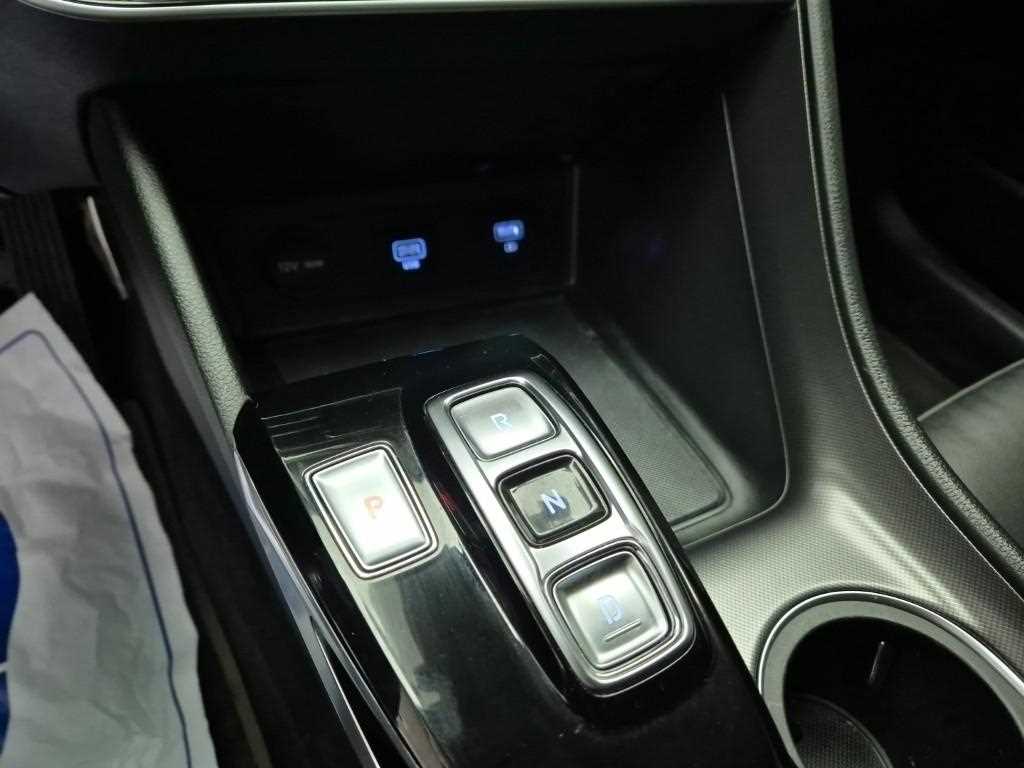 HYUNDAI Sonata - Vista 8